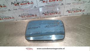 Used Mirror glass, right BMW 3 serie Touring (E46/3) 318i Price on request offered by Autodemontage M.J. Rutte B.V.
