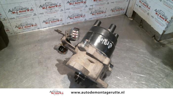 Używane Ignition system (complete) Honda Civic (MA/MB) 1.4iS 16V Cena € 50,00 Procedura marży oferowane przez Autodemontage M.J. Rutte B.V.