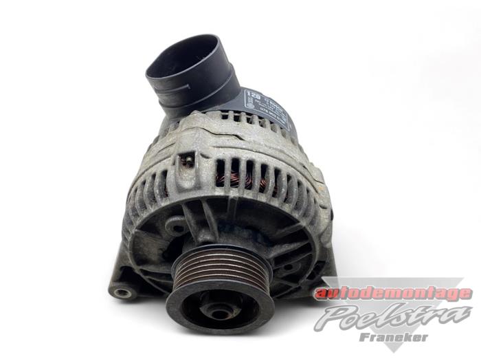 Usagé Dynamo Audi A4 (B5) 1.6 Prix € 24,95 Règlement à la marge proposé par Autodemontage Poelstra B.V.
