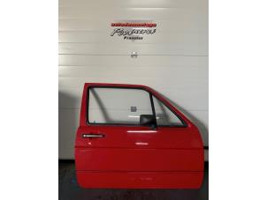 Usados Placa de puerta de 2 puertas derecha Volkswagen Golf I (17) 1.6 CD,CLD Precio € 80,00 Norma de margen ofrecido por Autodemontage poelsta B.V.