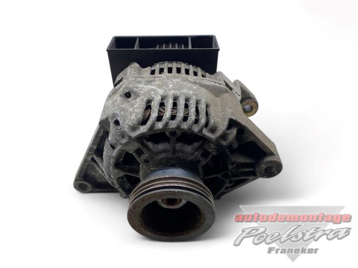 Begagnade Dynamo Renault Clio II (BB/CB) 1.4 Pris € 29,95 Marginaltabell erbjuds av Autodemontage Poelstra B.V.