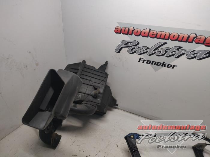 Begagnade Luftfilterhus Volkswagen Fox (5Z) Pris € 19,95 Marginaltabell erbjuds av Autodemontage Poelstra B.V.