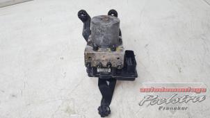 ABS-pump från en BMW 5 serie Touring (E61) 535d 24V 2005