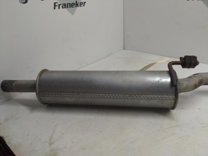 Exhaust middle silencer from a Volkswagen Fox (5Z) 1.2 2006