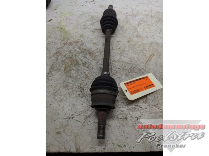 Gebrauchte Antriebswelle links vorne Ford Ka II 1.2 Preis € 9,50 Margenregelung angeboten von Autodemontage Poelstra B.V.