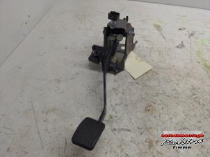 Used Clutch pedal Kia Picanto (TA) 1.0 12V Price € 40,00 Margin scheme offered by Autodemontage poelsta B.V.