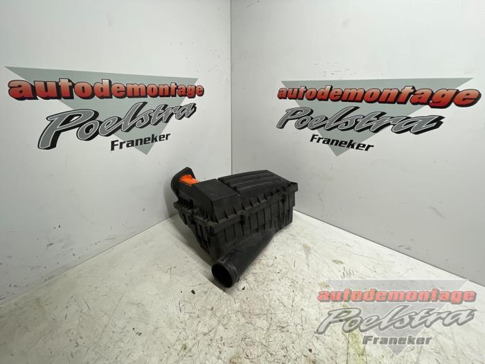 Begagnade Luftfilterhus Volkswagen Golf V (1K1) 1.9 TDI Pris € 19,95 Marginaltabell erbjuds av Autodemontage Poelstra B.V.