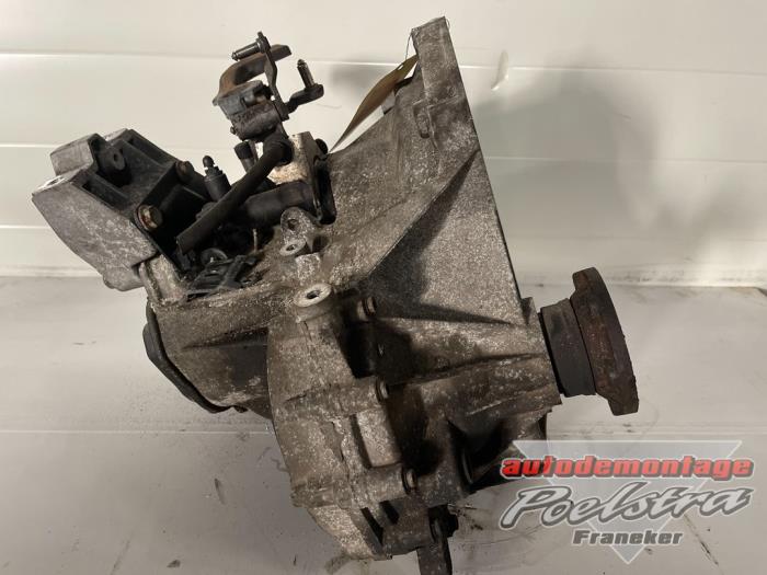 Gearbox Volkswagen Golf V 1.6 BGU FVH