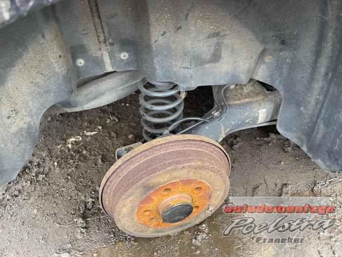 Gebrauchte Hinterachse Vorderradantrieb Volkswagen Polo IV (9N1/2/3) 1.4 TDI 80 Preis € 70,00 Margenregelung angeboten von Autodemontage Poelstra B.V.