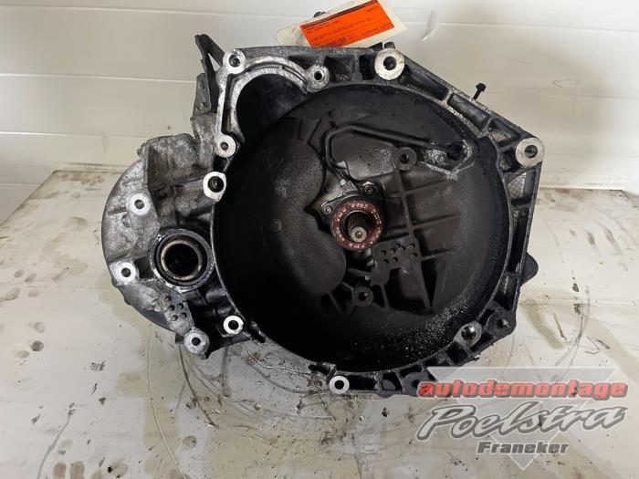 Gebrauchte Getriebe Opel Astra H GTC (L08) 1.9 CDTi 120 Preis € 375,00 Margenregelung angeboten von Autodemontage Poelstra B.V.