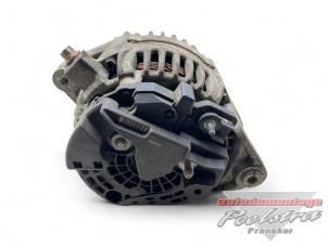 Dynamo van een Opel Astra H SW (L35) 2.0 16V Turbo 2006