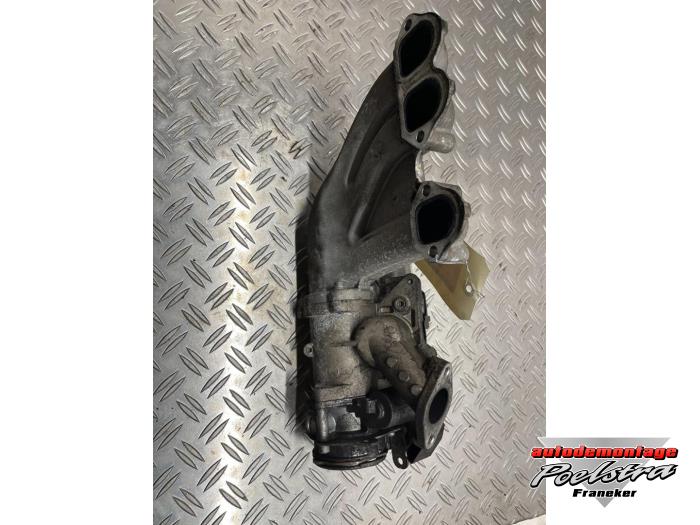 Intake manifold from a Volkswagen Polo IV (9N1/2/3) 1.4 TDI 80 2008