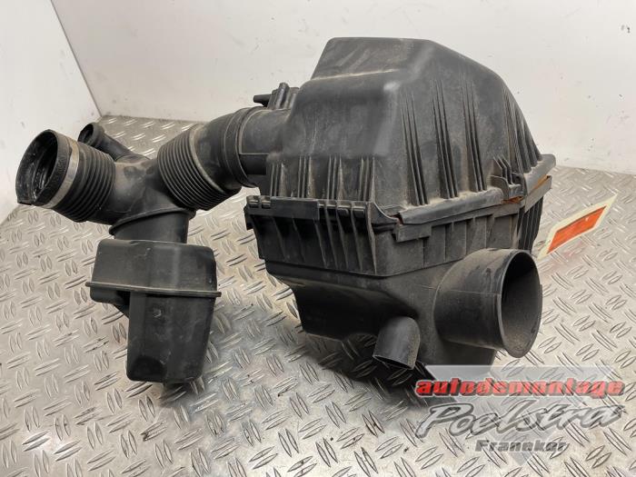 Begagnade Luftfilterhus BMW 5 serie (E60) 520i 24V Pris € 29,00 Marginaltabell erbjuds av Autodemontage Poelstra B.V.
