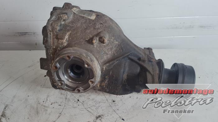 Gebrauchte Differential hinten BMW 5 serie (E60) 530d 24V Preis € 149,00 Margenregelung angeboten von Autodemontage Poelstra B.V.