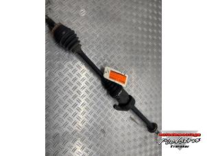 Used Front drive shaft, right BMW Mini One/Cooper (R50) 1.6 16V One Price € 55,00 Margin scheme offered by Autodemontage poelsta B.V.