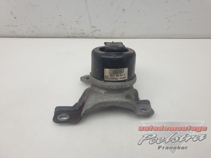 Used Engine mount Volvo V60 I (FW/GW) 2.0 D3 20V Price € 19,95 Margin scheme offered by Autodemontage Poelstra B.V.