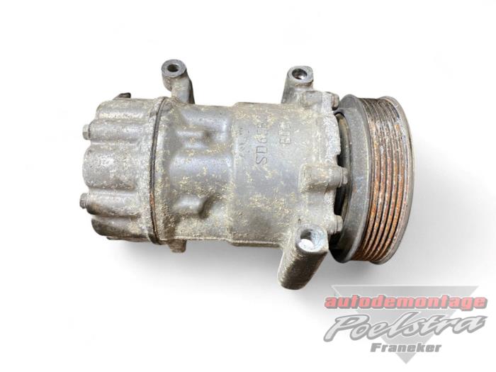 Usagé Compresseur de clim Peugeot Partner (GC/GF/GG/GJ/GK) 1.6 HDI 90 16V Prix € 19,50 Règlement à la marge proposé par Autodemontage Poelstra B.V.