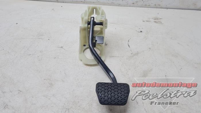 Używane Pedal hamulca BMW M1 (F21) M135i 3.0 24V Cena € 34,95 Procedura marży oferowane przez Autodemontage Poelstra B.V.