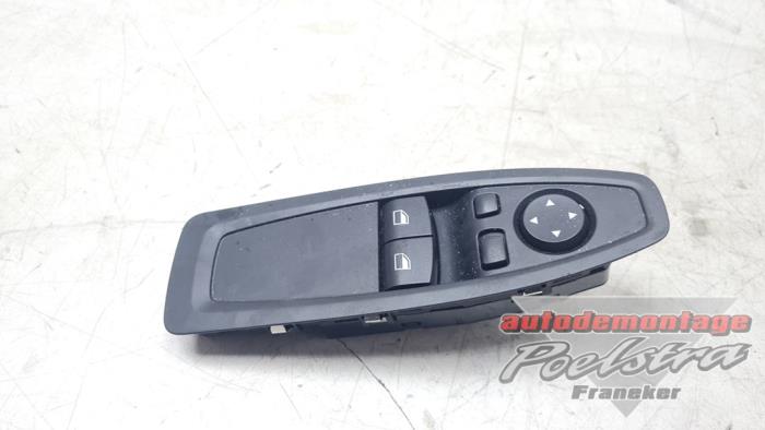 Usados Interruptor combinado de ventanillas BMW M1 (F21) M135i 3.0 24V Precio € 22,50 Norma de margen ofrecido por Autodemontage Poelstra B.V.