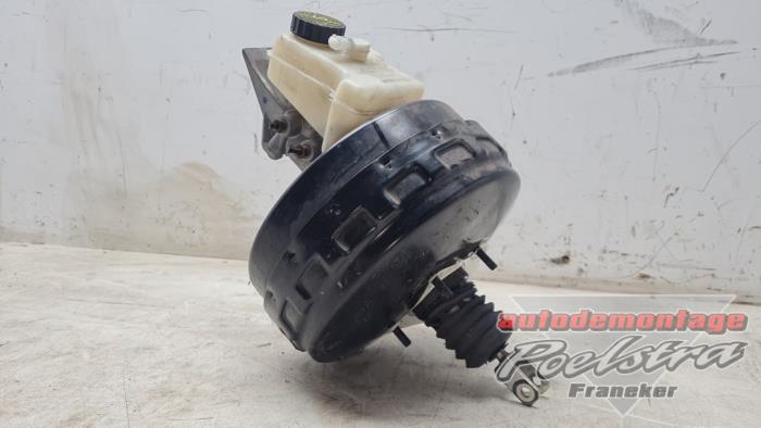 Usagé Servo frein Mercedes ML II (164/4JG) 3.0 ML-320 CDI 4-Matic V6 24V Prix € 125,00 Règlement à la marge proposé par Autodemontage Poelstra B.V.