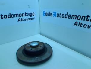 Usagé Disque de frein arrière Renault Scénic I (JA) 1.6 16V Prix € 25,00 Règlement à la marge proposé par Boels Autodemontage