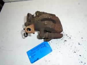Used Rear brake calliper, left Alfa Romeo 147 (937) 1.6 HP Twin Spark 16V Price € 35,00 Margin scheme offered by Boels Autodemontage