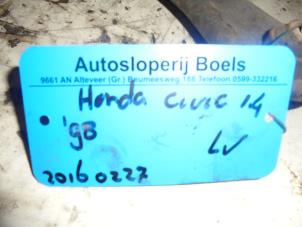 Usagé Bras de suspension avant gauche Honda Civic (EJ/EK) 1.4i 16V Prix € 35,00 Règlement à la marge proposé par Boels Autodemontage