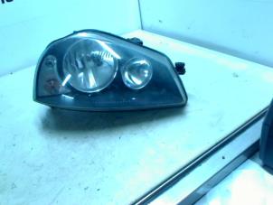 Used Headlight, right Seat Arosa (6H1) Price € 25,00 Margin scheme offered by Boels Autodemontage