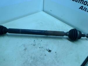 Used Front drive shaft, right Seat Leon (1M1) 1.6 Price on request offered by Boels Autodemontage