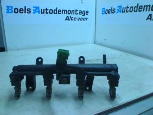 Used Fuel injector nozzle Citroen Saxo 1.4i SX,VSX Price € 35,00 Margin scheme offered by Boels Autodemontage