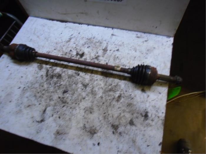 Front drive shaft, right from a Toyota Aygo (B10) 1.0 12V VVT-i 2011