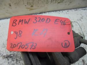 Used Rear brake calliper, right BMW 3 serie (E46/4) 320d 16V Price € 40,00 Margin scheme offered by Boels Autodemontage