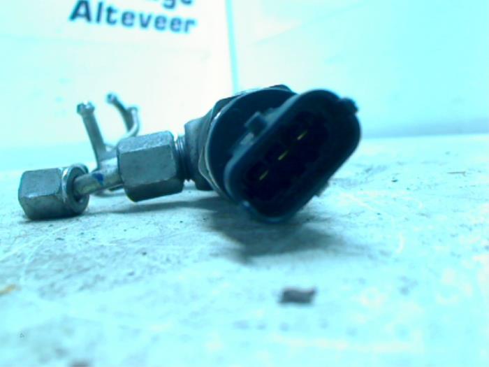 Fuel injector nozzle from a Fiat Punto Evo (199) 1.3 JTD Multijet 85 16V Euro 5 2010