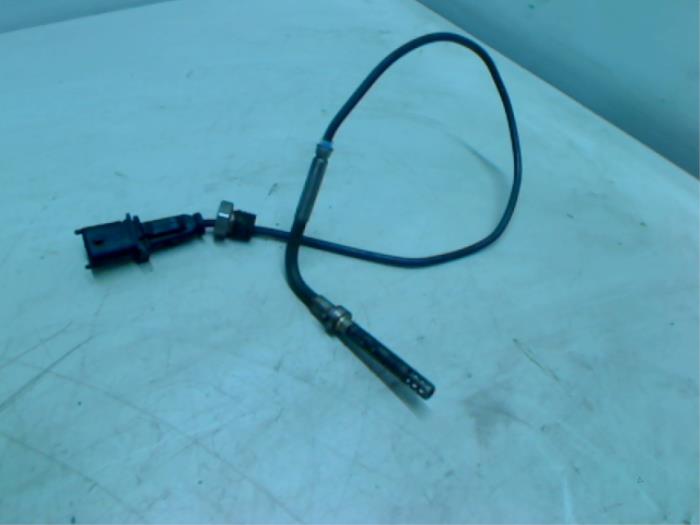 Begagnade Partikelfiltersensor Fiat Punto Evo (199) 1.3 JTD Multijet 85 16V Euro 5 Pris € 25,00 Marginaltabell erbjuds av Boels Autodemontage
