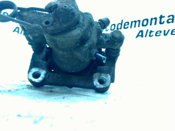 Rear brake calliper, left from a Peugeot 207/207+ (WA/WC/WM) 1.6 HDi 16V 2006