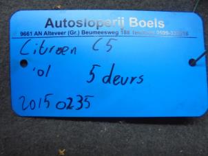 Używane Pólka tylna Citroen C5 I Berline (DC) 2.0 16V Cena € 30,00 Procedura marży oferowane przez Boels Autodemontage