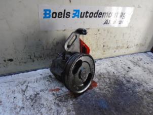 Used Power steering pump Kia Rio (DC22/24) 1.3 Price € 35,00 Margin scheme offered by Boels Autodemontage
