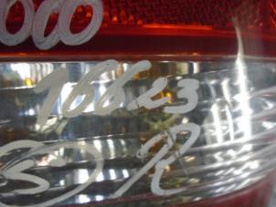 Used Taillight, right Chevrolet Nubira (J200) 1.6 16V Price € 35,00 Margin scheme offered by Boels Autodemontage