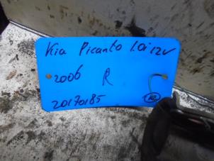 Gebrauchte Stoßdämpferstrebe rechts vorne Kia Picanto (BA) 1.0 12V Preis € 35,00 Margenregelung angeboten von Boels Autodemontage