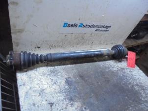 Used Front drive shaft, right Seat Leon (1M1) 1.6 16V Price on request offered by Boels Autodemontage