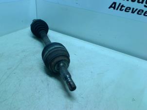 Used Front drive shaft, left Toyota Corolla Verso (E12) 2.0 D-4D 16V 90 Price on request offered by Boels Autodemontage