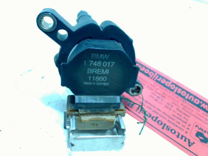 Pen ignition coil from a BMW 3 serie Touring (E46/3) 320i 24V 2000