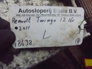 Usados Eje de transmisión izquierda delante Renault Twingo II (CN) 1.2 16V LEV Precio de solicitud ofrecido por Boels Autodemontage