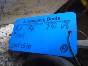 Używane Amortyzator lewy przód Audi A6 (C5) 2.4 V6 30V Cena € 35,00 Procedura marży oferowane przez Boels Autodemontage