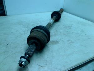 Used Front drive shaft, right Renault Megane III Grandtour (KZ) 1.5 dCi 110 Price on request offered by Boels Autodemontage
