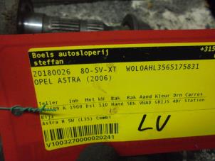 Gebrauchte Antriebswelle links vorne Opel Astra H SW (L35) 1.9 CDTi 100 Preis € 35,00 Margenregelung angeboten von Boels Autodemontage