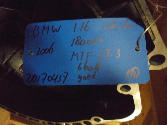 Caja de cambios de un BMW 1 serie (E87/87N) 116i 1.6 16V 2006