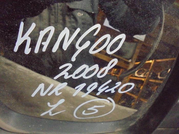Rétroviseur extérieur gauche d'un Renault Kangoo/Grand Kangoo (KW) 1.6 16V 2008