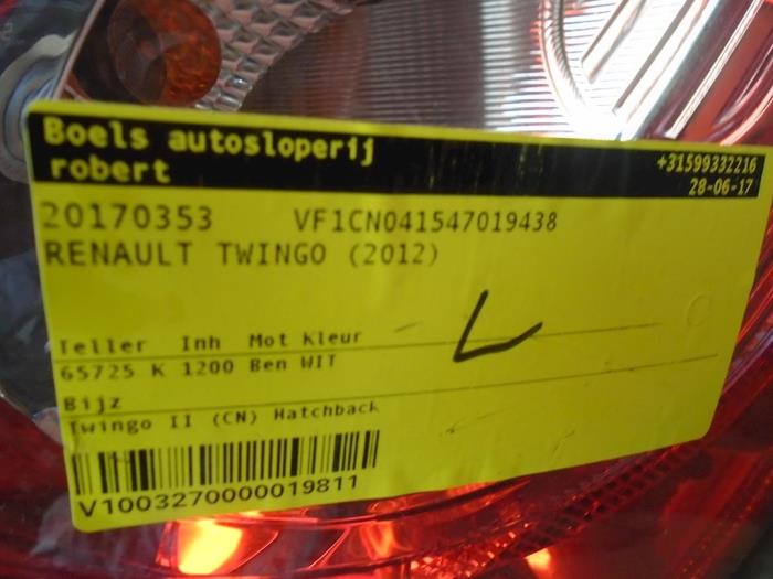 Rücklicht links van een Renault Twingo II (CN) 1.2 16V GT TCE eco2 2012