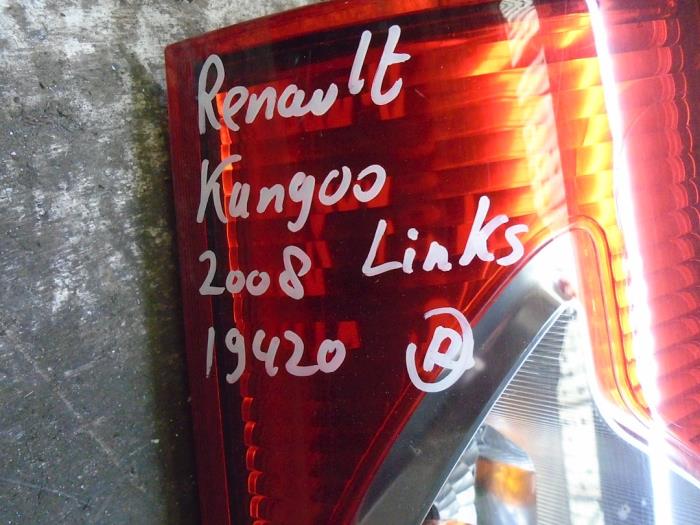 Taillight, left from a Renault Kangoo/Grand Kangoo (KW) 1.6 16V 2008